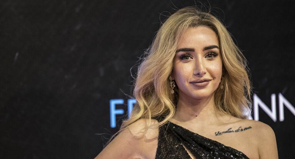 هنا الزاهد تنقل عدوى كورونا لشقيقتها