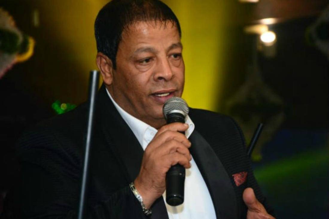 بالفيديو - عبد الباسط حمودة يفاجئ المذيعة بتصريحه عن عمرو دياب