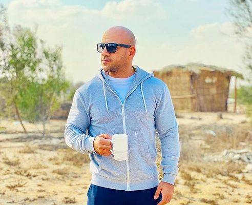 بالصور - هكذا بدا أحمد مكي بعد تعافيه من كورونا