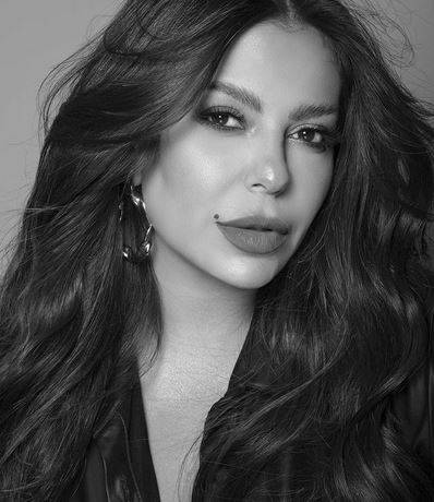 بالفيديو - هكذا تبدو ليليا الأطرش من دون الشامة على وجهها