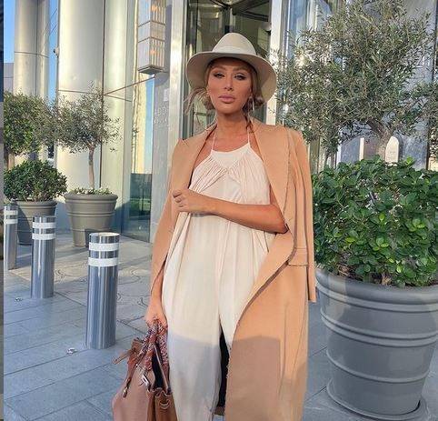 بالفيديو - مايا دياب تُحدث ضجة بكمية الأحذية التي تمتلكها