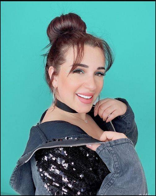 أسما شريف منير بعد الانفصال توّجه رسالة لابنتها