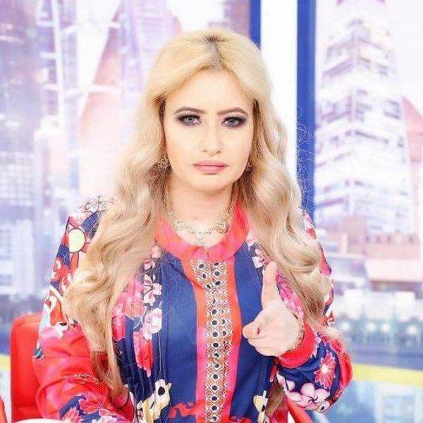 مي العيدان لفنان عربي شهير: 