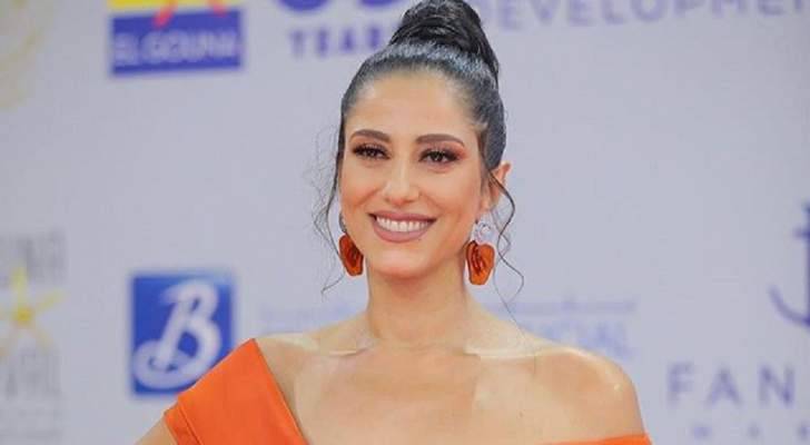 بالفيديو - حنان مطاوع تكشف سراً من كواليس تصوير 