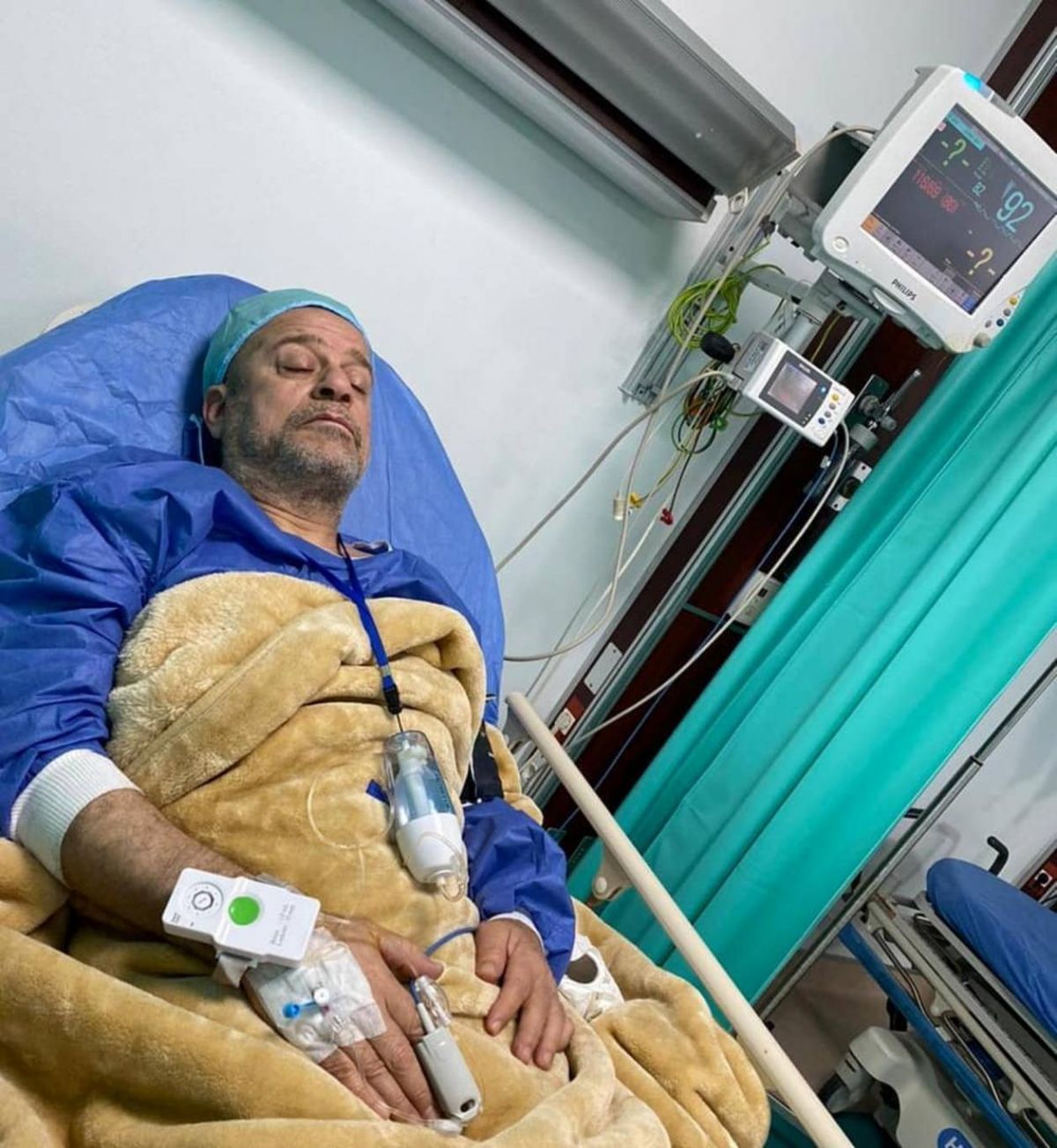 شريف منير يخضع لجراحة... وهذه حالته الصحية