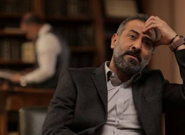 عبد المنعم عمايري 