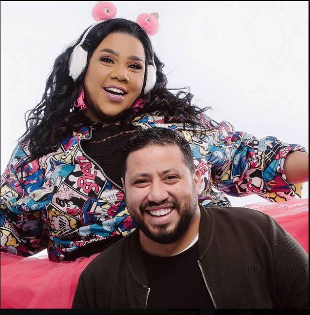 محمد كارتر يزيد الحيرة حول انفصاله عن شيماء سيف