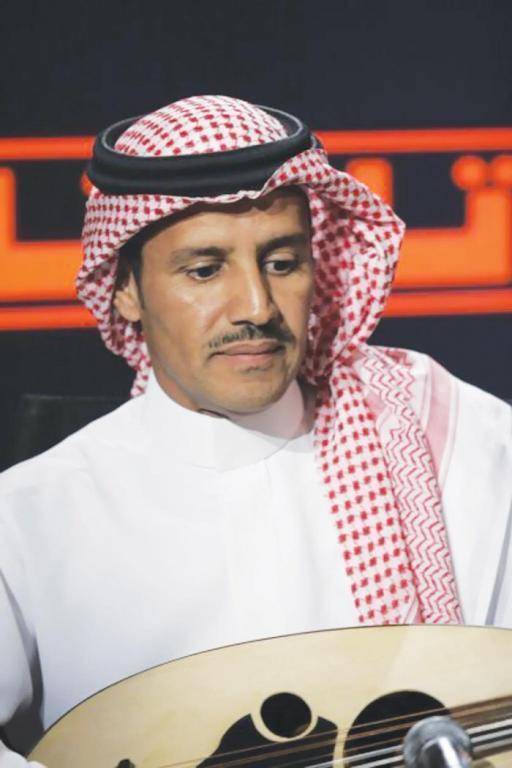 بالفيديو – والدة خالد عبد الرحمن تخضع لجراحة خطِرة وهذه حالتها