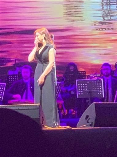 أنغام تحيي حفل 