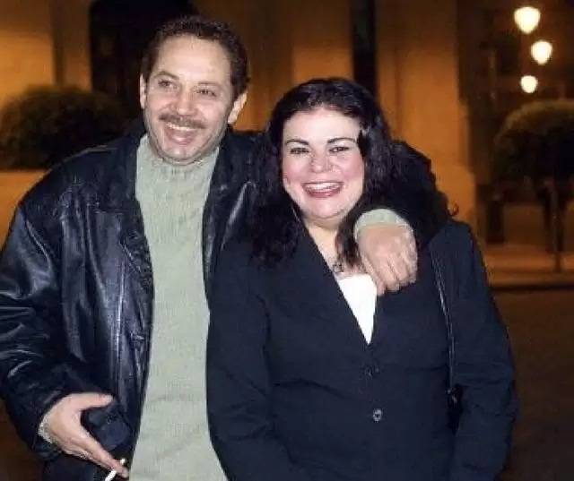 بعد سنوات من انفصالهما.. كمال أبو ريا يعتذر من ماجدة زكي