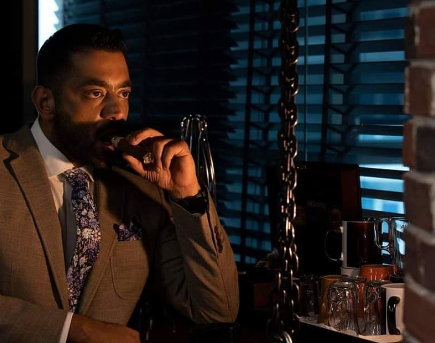 هل هاجم أحمد فلوكس محمد رمضان بالقول: 