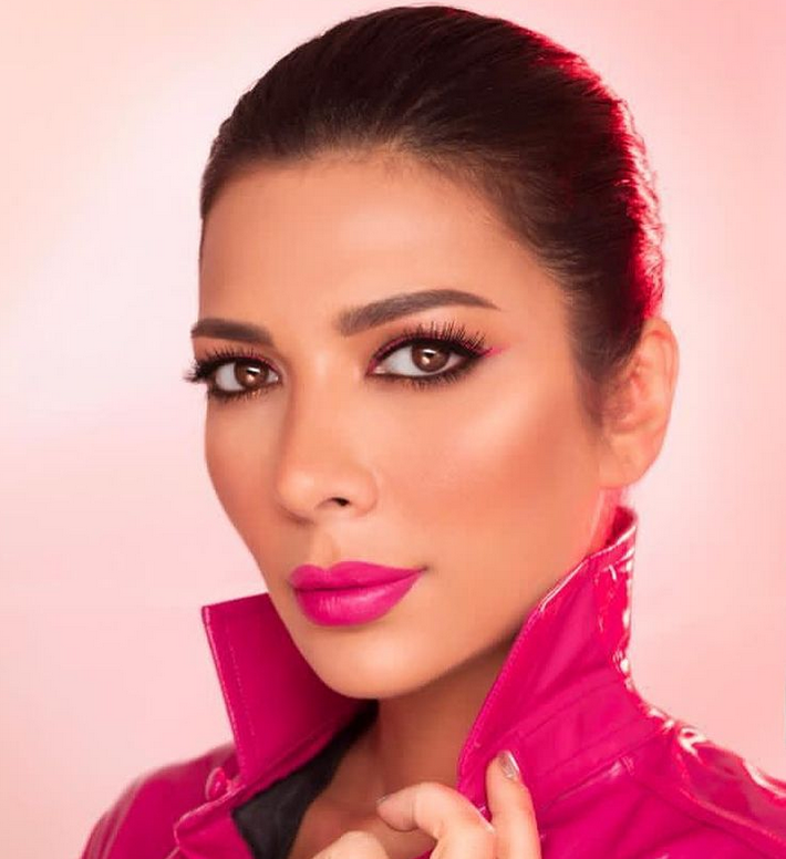 بالصورة – ملابس أصالة الغريبة وحذاؤها موضوع سخرية الجمهور... هذا ما اختارته