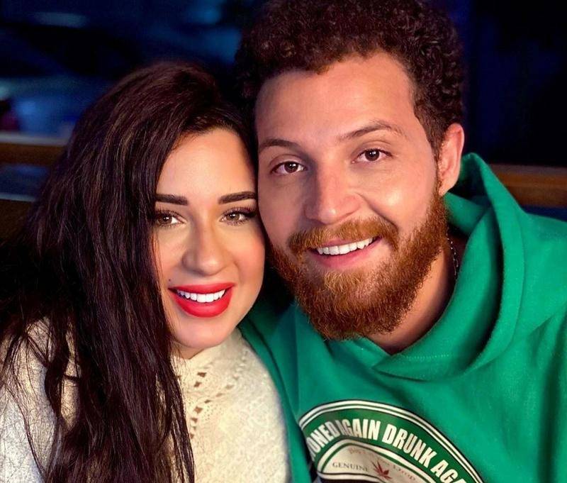 إبنة شريف منير تعلن بمنشور إنفصالها رسمياً عن زوجها