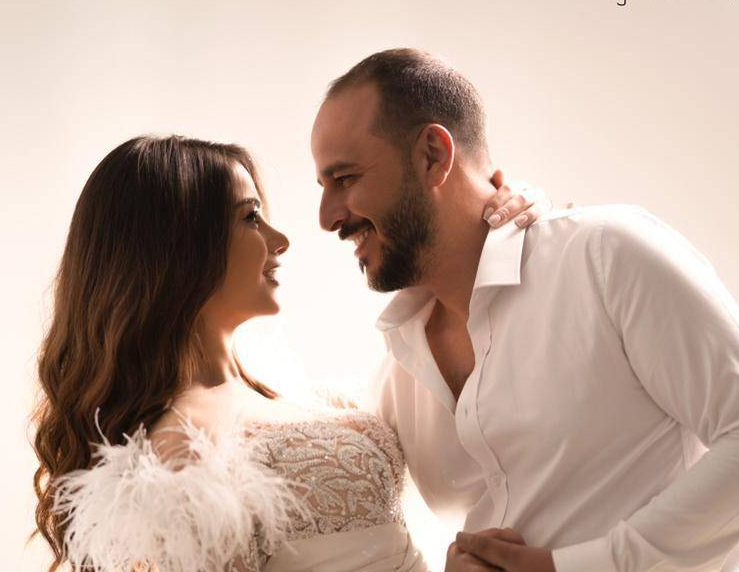 يامن ست البنين والممثلة فرح خضر يدخلان القفص الذهبي