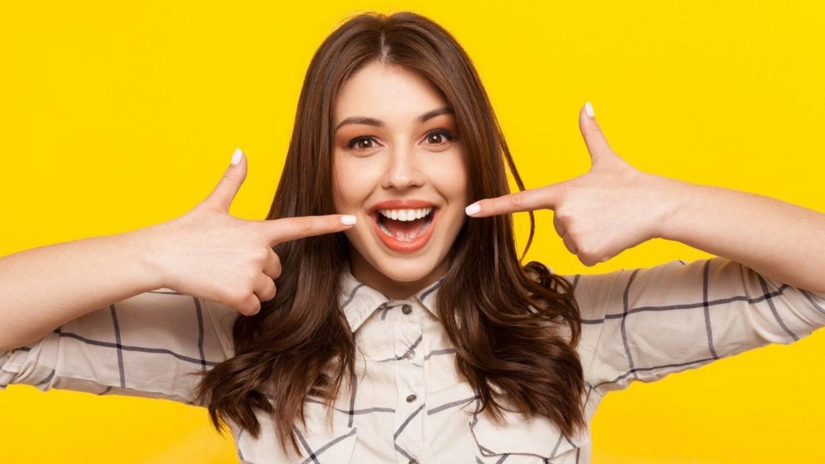 الإيجابية السامة... حين يصبح كبت المشاعر السلبية ضارّاً