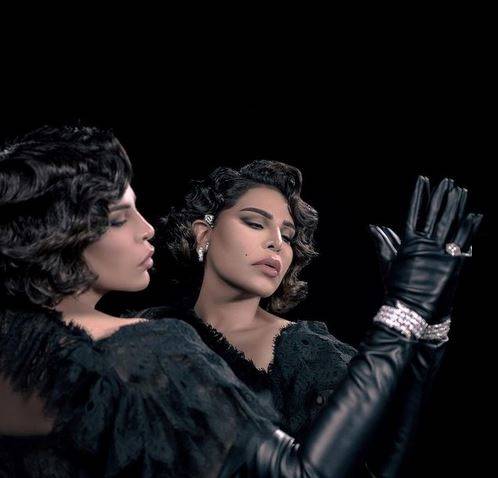 بالفيديو - هدية خاصة من أحلام لزوجة سلطان عمان في يوم ميلادها