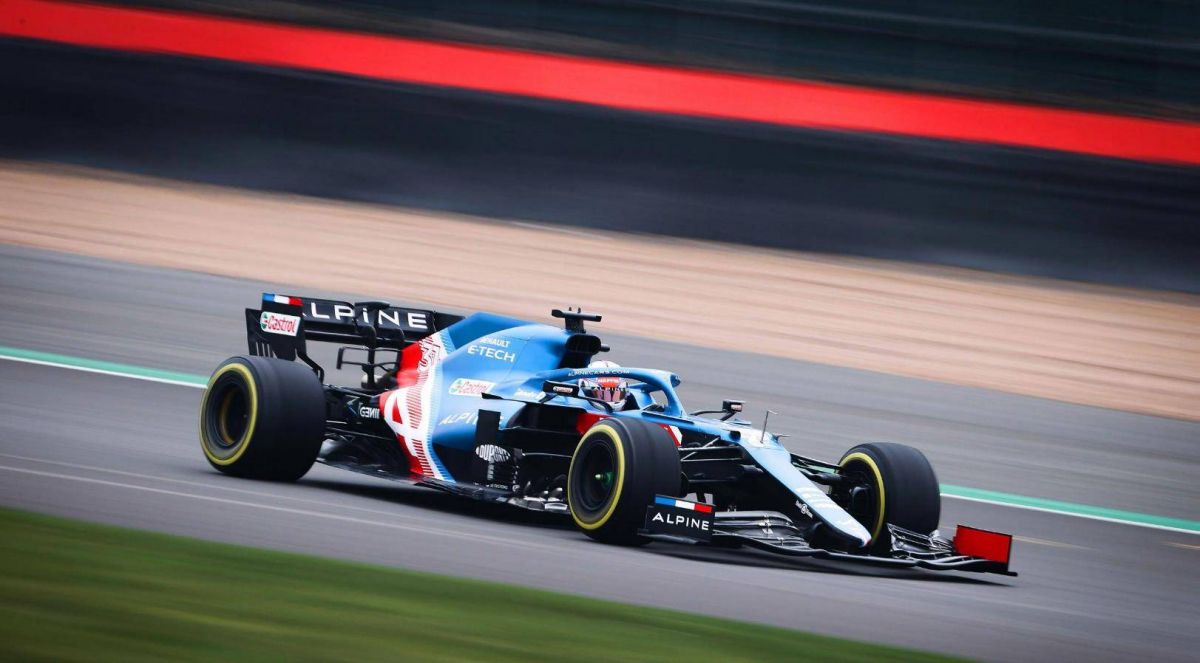 Bell & Ross تتابع المغامرة مع فريق ALPINE F1