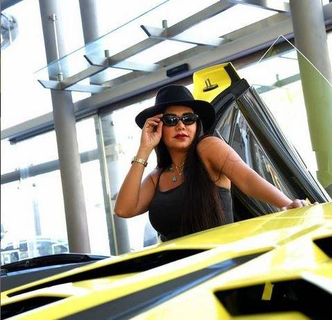 رانيا يوسف تكشف بفيديو سرّ رشاقتها الدائمة