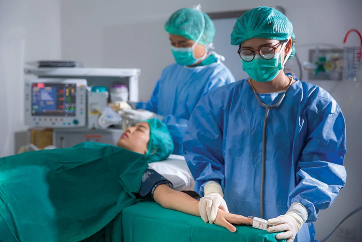 الطب الحديث يقلّص أخطار التخدير  والمراقبة ضرورية قبل الجراحة وبعدها