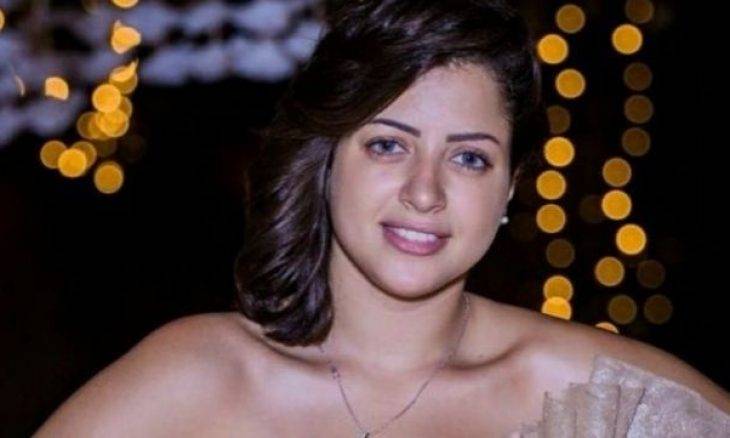 أزمة الفيديوات الإباحية تلاحق منى فاروق: 