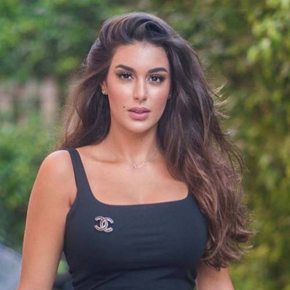 الموت يفجع ياسمين صبري بجدّتها