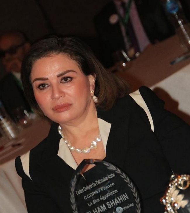 بالفيديو – إلهام شاهين عن رانيا يوسف: تسعى إلى 