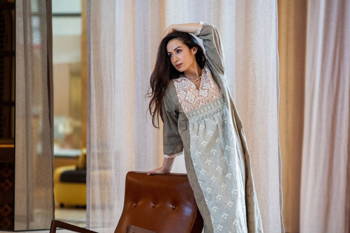 مجموعة حلا شندب لرمضان... عباءات وأثواب جمعت بين التراث والحضارة