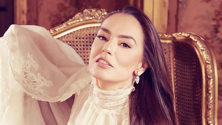 فيديو نادر - شريهان تروي معاناتها وتفاصيل إصابتها بحادث سيارة