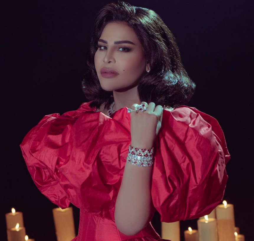 بالفيديو – نعومة ملامح أحلام في يوم ميلاد ابنتها حديث المتابعين