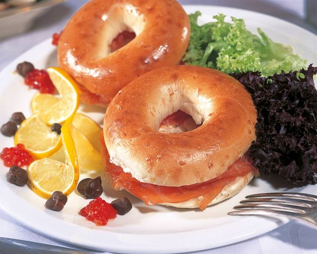 سندويش السلمون المدخن