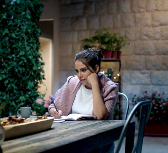 من مسلسل خرزة زرقا