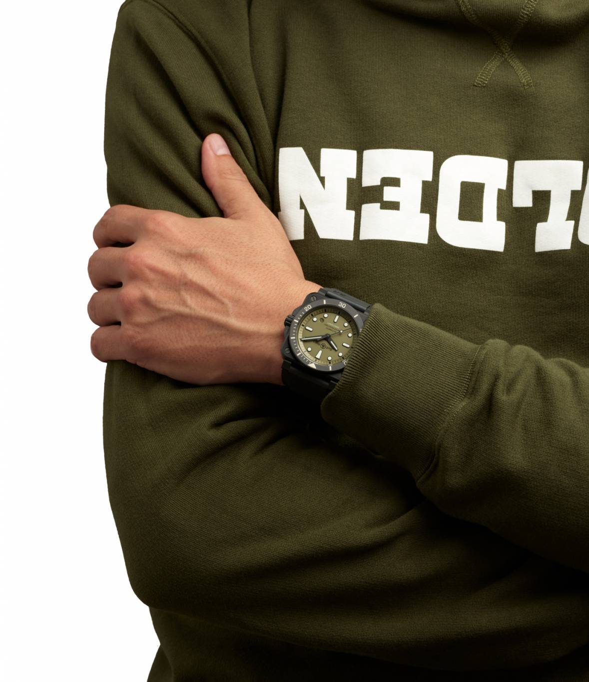 ساعة BR03 DIVERMILITARY من Bell & Ross