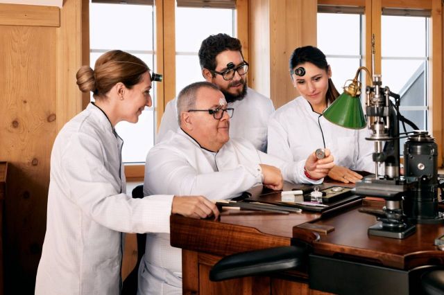 المتحف الورشة في أوديمار بيغه تقدم جديدها في الدورات التعليمية