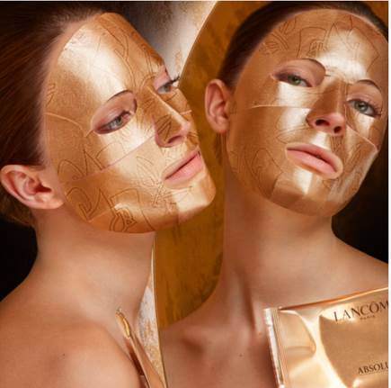 هل سبق أن جرّبت لإشراقة بشرتك ماسكاً معزّزاً بالذهب عيار 24 قيراطاً؟