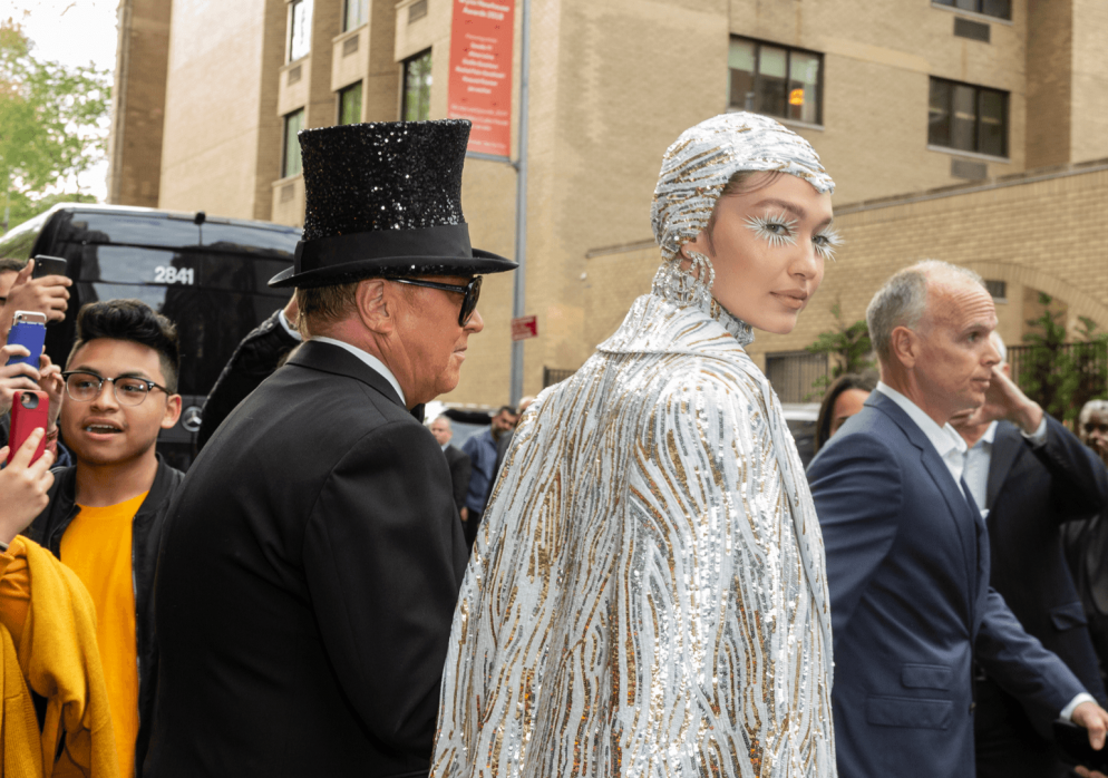 بعد عامين من الغياب...  هل سيقام الـMet Gala في 2021؟