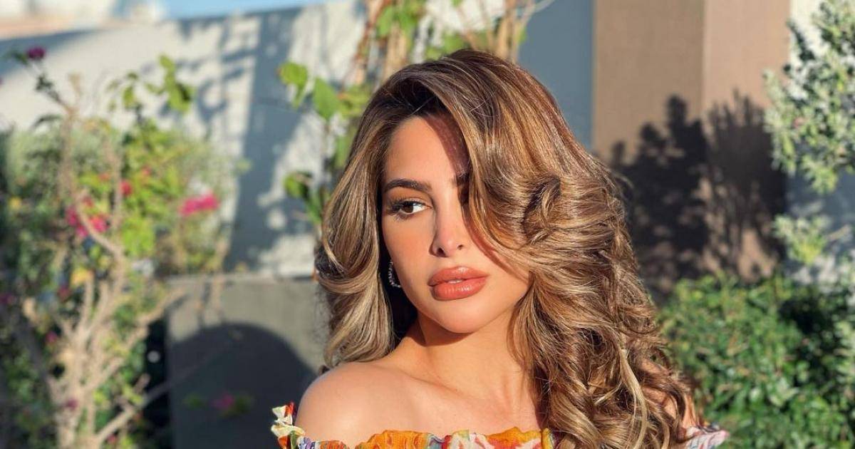 بالفيديو - فوز الفهد تستعرض حملها بفستان أبيض