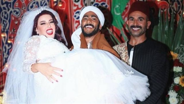 بالفيديو - أحمد سعد يردّ على سمية الخشاب: لم أتقاضَ أجراً مقابل غنائي في 