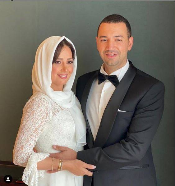 حلا شيحة تتغيّر وتغطي شعرها بالحجاب بعد زواجها من معز مسعود