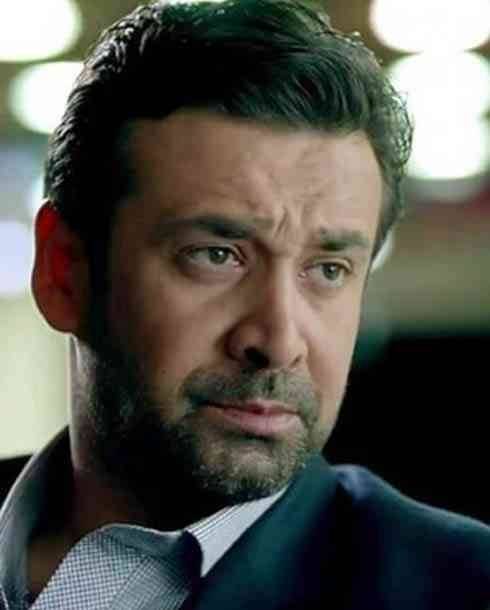 برسالة مؤثرة كريم عبد العزيز ينعى سمير غانم