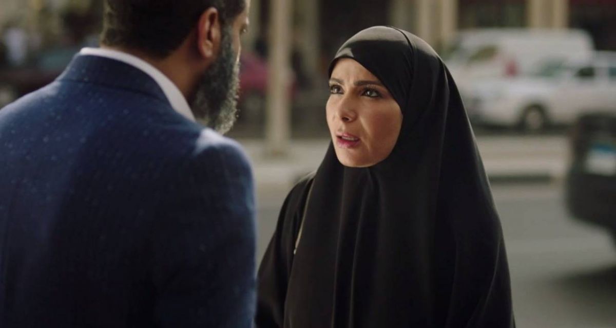 مخرج مصري يفاجئ الجميع برسالة الى الممثلات