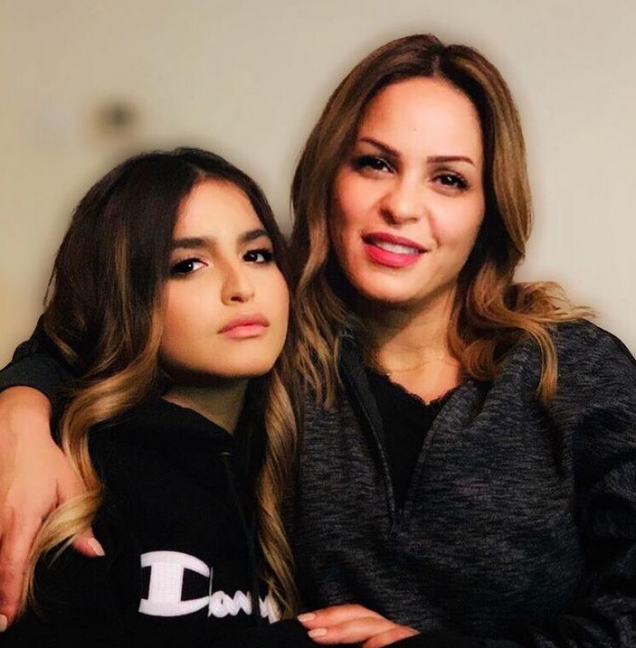 بالفيديو – بعد تجاهل ابنتها معايدتها... والدة حلا الترك تصف هؤلاء بـ