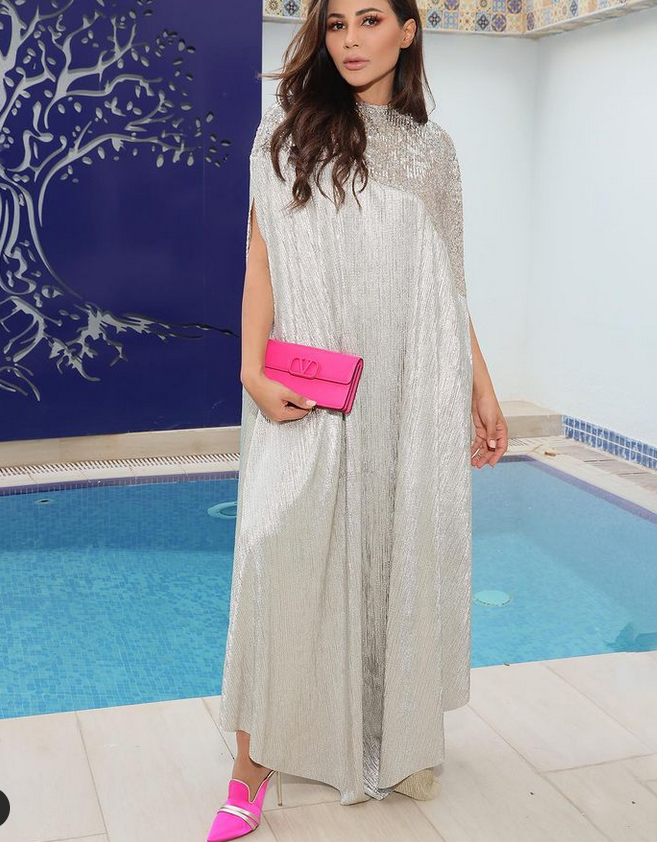 بالصورة – استوحي إطلالتك في آخر أيام رمضان من مهيرة عبد العزيز