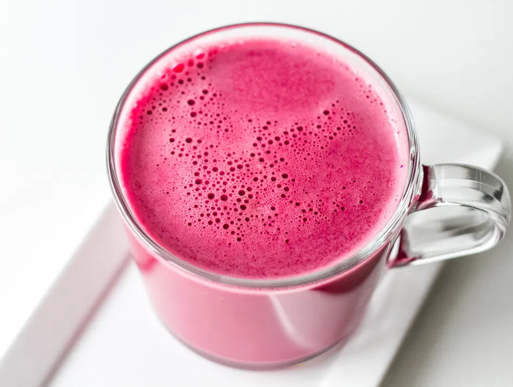 إليك الـPink Latte بديل الشاي والقهوة المعزِّز لجهاز المناعة