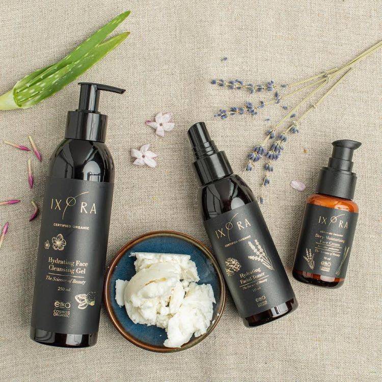 هل المستحضرات العضوية أكثر أماناً وفاعلية من العادية؟