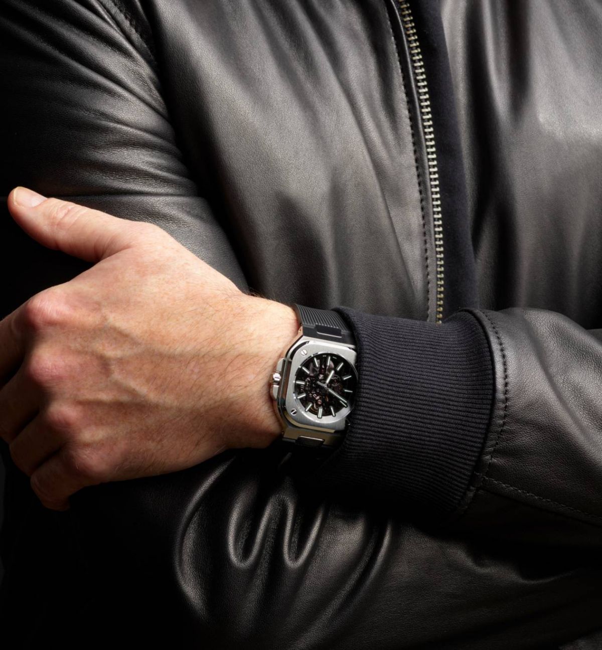 ساعة BR 05 Skeleton Nightlum من Bell & Ross