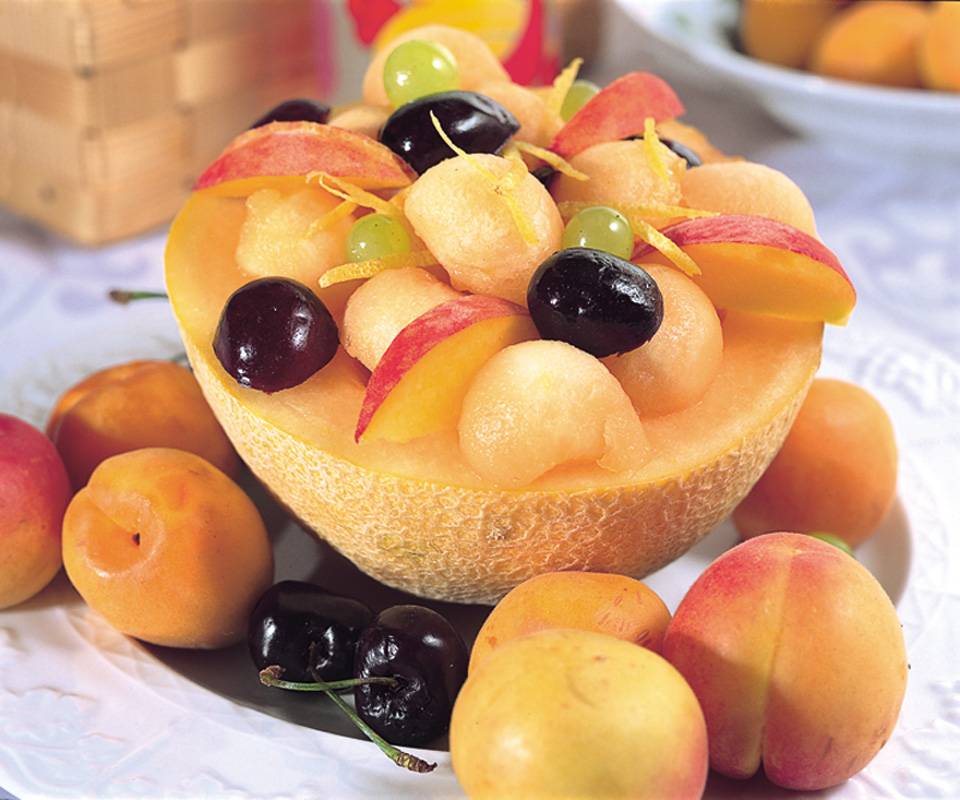 طريقة تحضير سلطة الفواكه الصحية