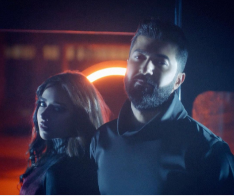 بلقيس تحتفل بـ10 ملايين مع سيف نبيل