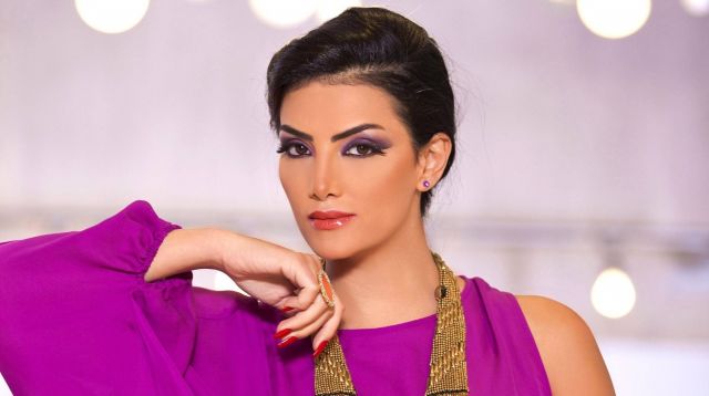 فيديو مؤثر - تعاطف كبير مع قصة حورية فرغلي مع التبنّي والأمومة