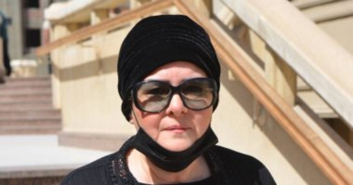 رامي رضوان يعلن سلبية مسحة دلال عبد العزيز