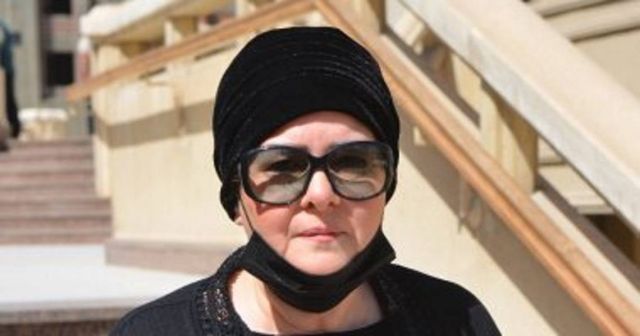 رامي رضوان يعلن سلبية مسحة دلال عبد العزيز